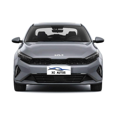 Lámpara delantera directa K3 2024 Kia con accionamiento FWD y potencia máxima de 100-150 PS