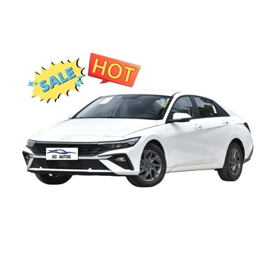 Hyundai Elantra N 2017 2019 Accesorios Coche con neumático tamaño 225/45 R17 y 5 asientos
