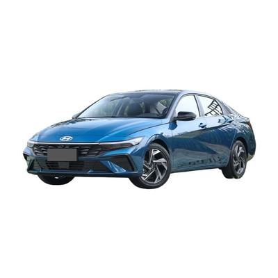Hyundai Elantra N 2017 2019 Accesorios Coche con neumático tamaño 225/45 R17 y 5 asientos