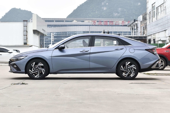 144NM Torque Gas/Benzina Hyundai Elantra con dirección manual izquierda para la compra en línea