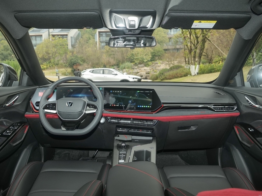 2024 Changan X5 Plus 1.5t Dct Le Xiang Modelo de lanzamiento con volante multifunción