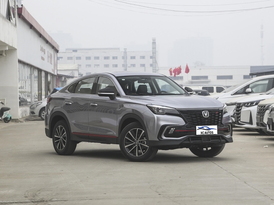 Automóvil de gasolina Vehículo de gas 1.5T 2WD 5 asientos SUV Changan CS85 Coupé Luz delantera LED de envío rápido