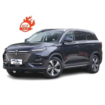 Changan X7 Plus 1.5T SUV inteligente de doble embrague 24 modelos 5 asientos Frente de disco Frente de disco trasero
