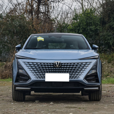 Changan 2023 UNI-K Limousine con potencia máxima de 150-200PS y Radar Frente 4 trasero 4