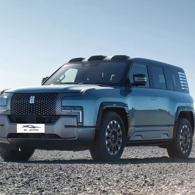BYD Yangwang U8 Hybrid Car EV SUV Fuera de carretera Vehículo de lujo para la emoción fuera de carretera