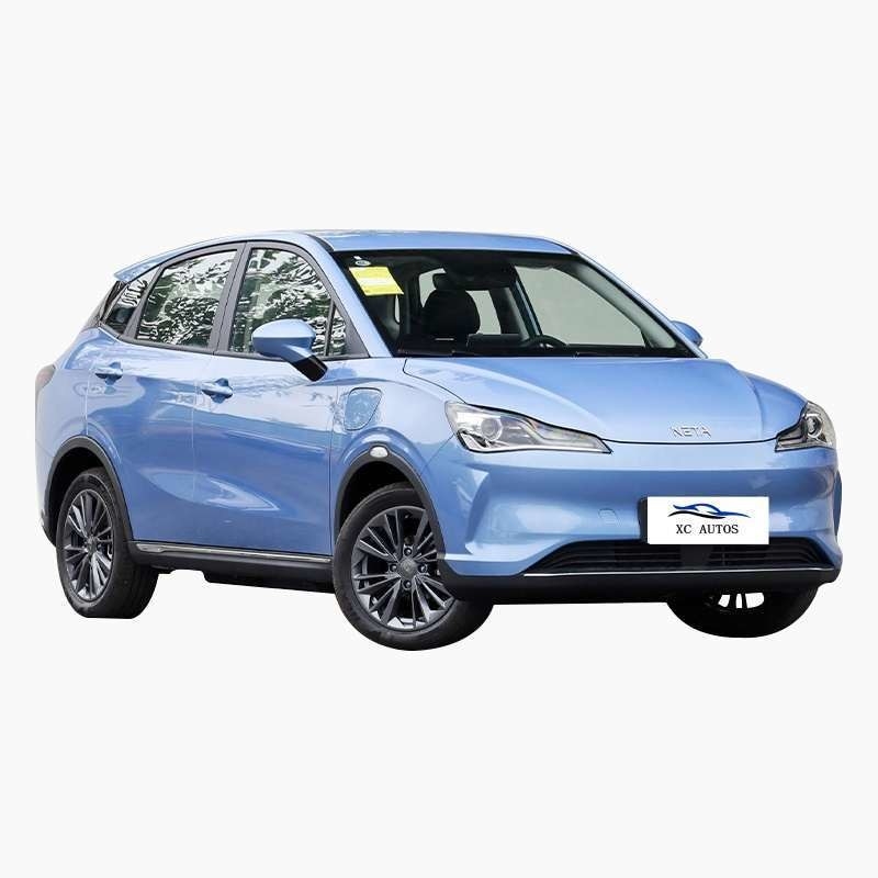 Pure eléctrico Neta V 5 asientos coche con 400Km de larga resistencia y delantero 4 trasero 4 radar