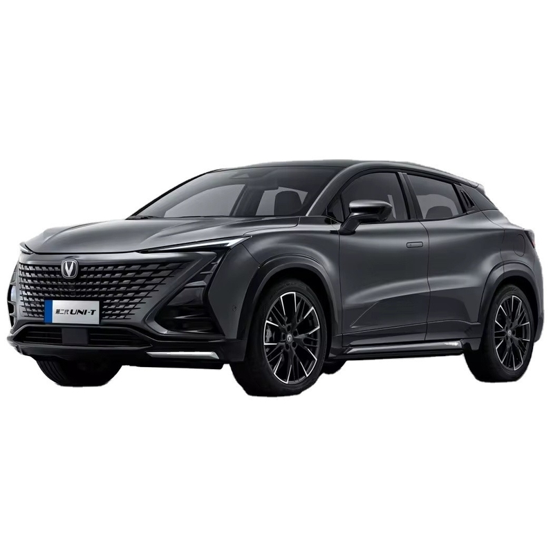 Unidad de Changan 1.5t Crossover de gasolina L*W*H mm 4535*1870*1565 Potencia máxima 150-200PS
