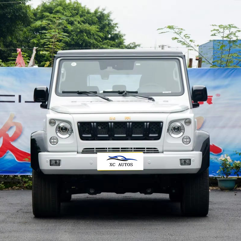 SUV de tamaño medio-grande 2022 2.3t Beijing Automotive Bj80 4WD Coche de gasolina de 5 puertas 5 asientos