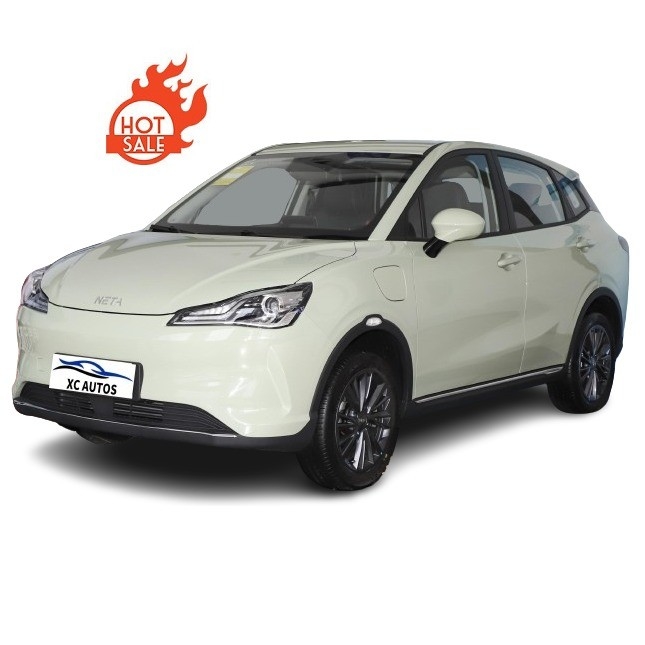 2023 Neta V Rhd Cars EV SUV Gran espacio y 5 asientos con suspensión delantera Macpherson
