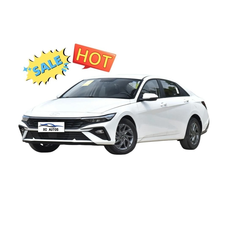 Hyundai Elantra N 2017 2019 Accesorios Coche con neumático tamaño 225/45 R17 y 5 asientos