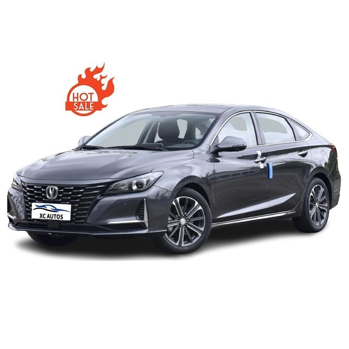 Changan RAETON CC Luxury Compact Car 1.5DCT 7 velocidad sedán con sistema de dirección eléctrica